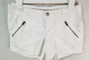 Shorts size 4